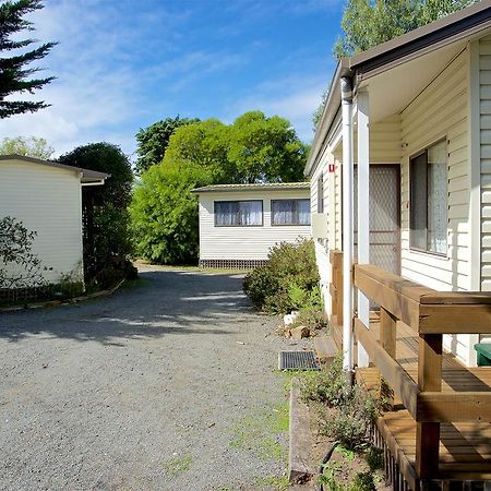 Triabunna Cabin & Caravan Park Exterior photo