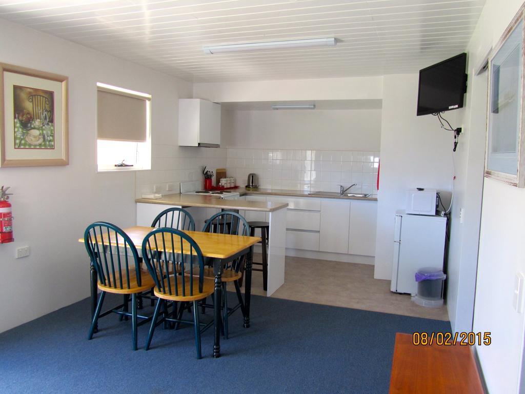Triabunna Cabin & Caravan Park Room photo